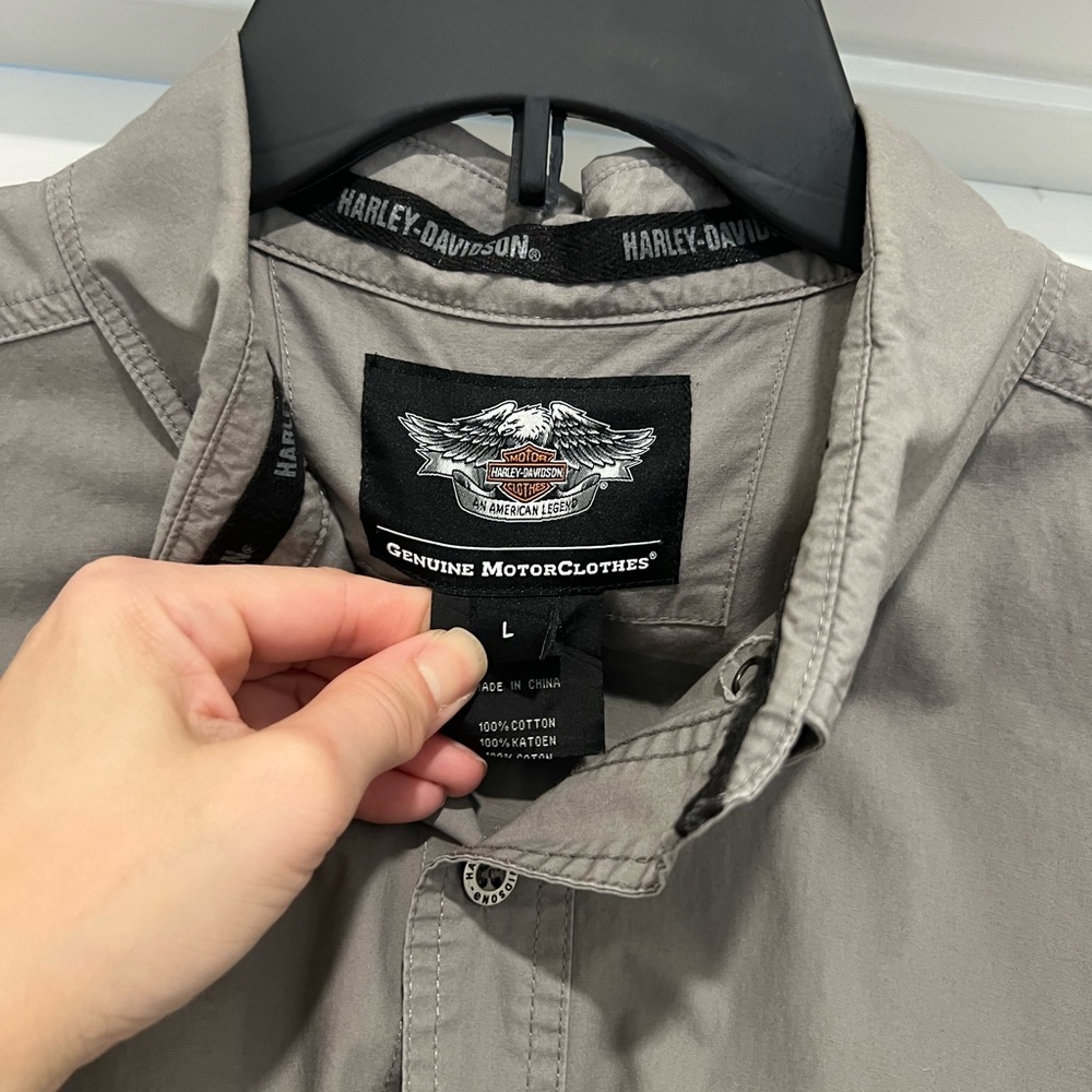 Men’s Harley Davidson shirt - Picture 4 of 5